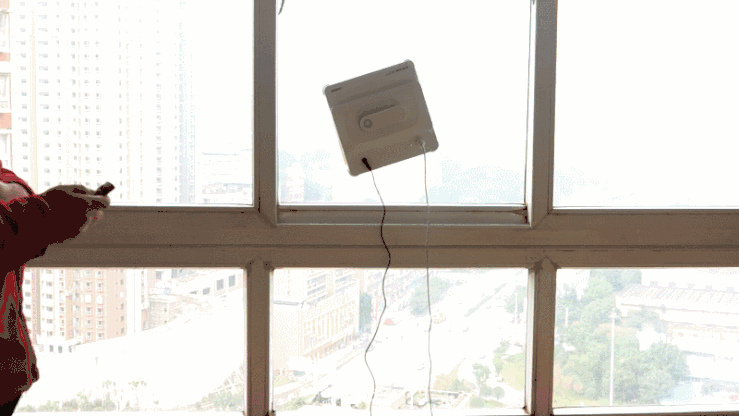 BOBOT WIN3030擦窗机器人体验:高空清洁，安全易用
